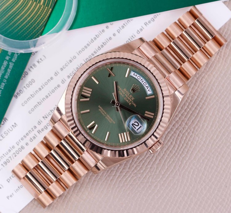 Rolex Day-date 40 228235 - Olive Green Dial - New 2023