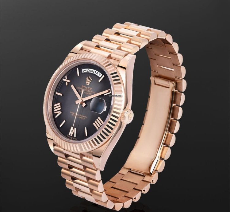 Rolex Day-date 40 228235 18k Rose Gold Black Ombre Roman Dial 40 Mm