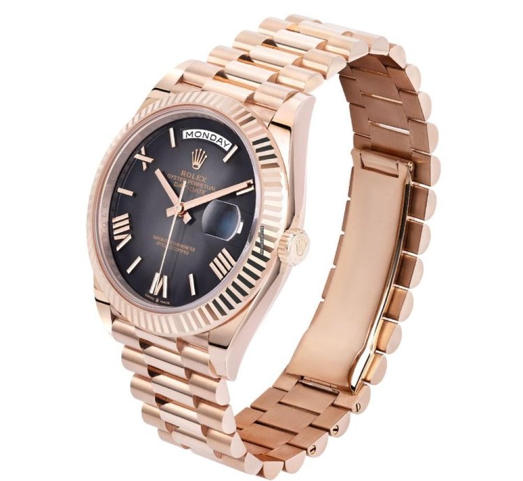 Rolex Day-date 40 228235 18k Rose Gold Black Ombre Roman Dial 40 Mm