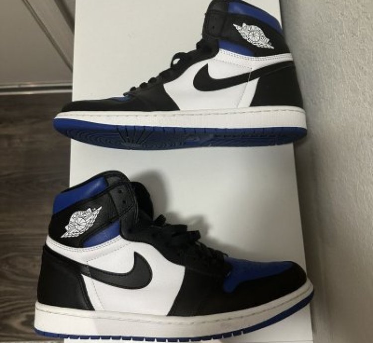 Air Jordan 1 Retro High Og Royal Toe