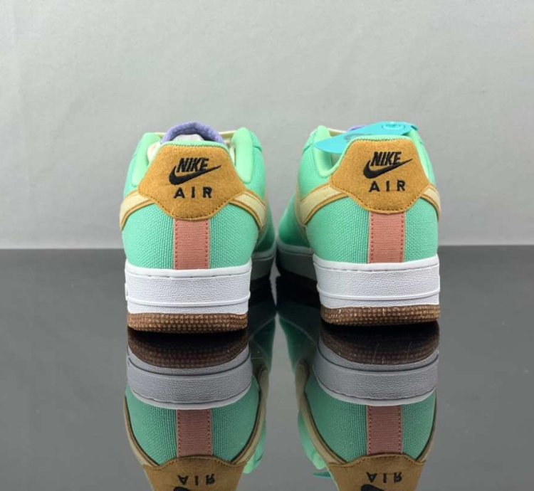Nike Air Force 1 Lx happy Pineapple