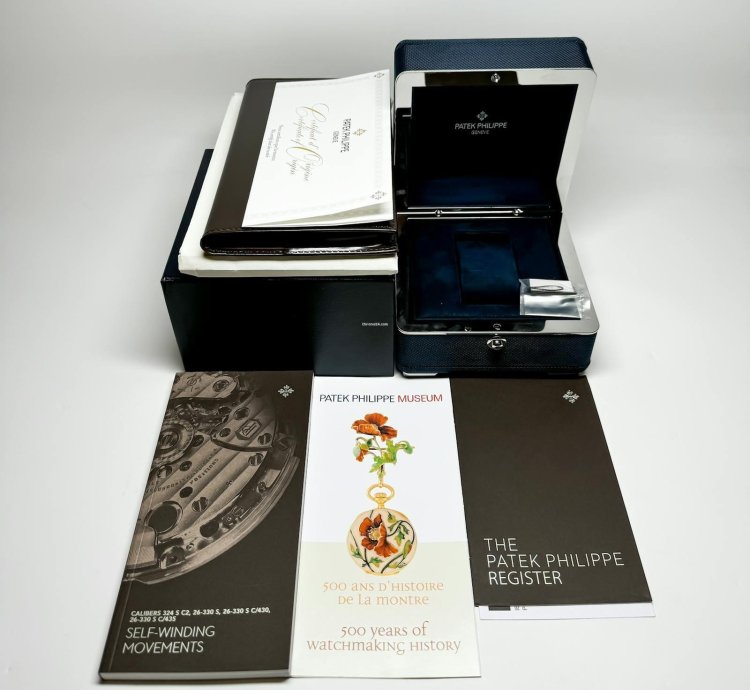 Patek Philippe Cubitus 5821 1a-001