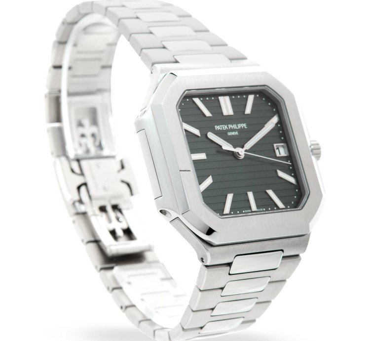 Patek Philippe Cubitus 5821 1a-001 Green - Box Papers - New Model - 2024