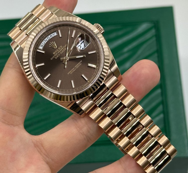Rolex Day-date 40 228235 Choco Index