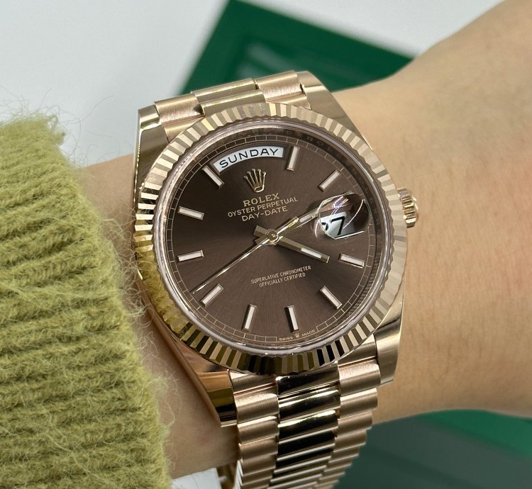 Rolex Day-date 40 228235 Choco Index