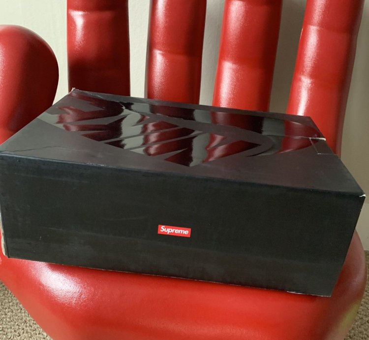 Ultra Rare Supreme Nike Air Max 95 Lux Black