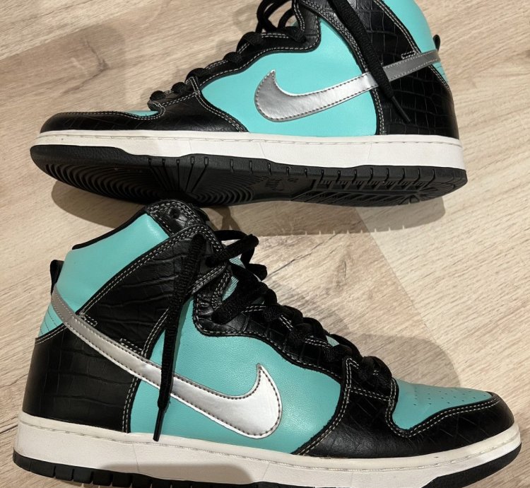 The Nike Sb Dunk High Diamond Supply Co Tiffany