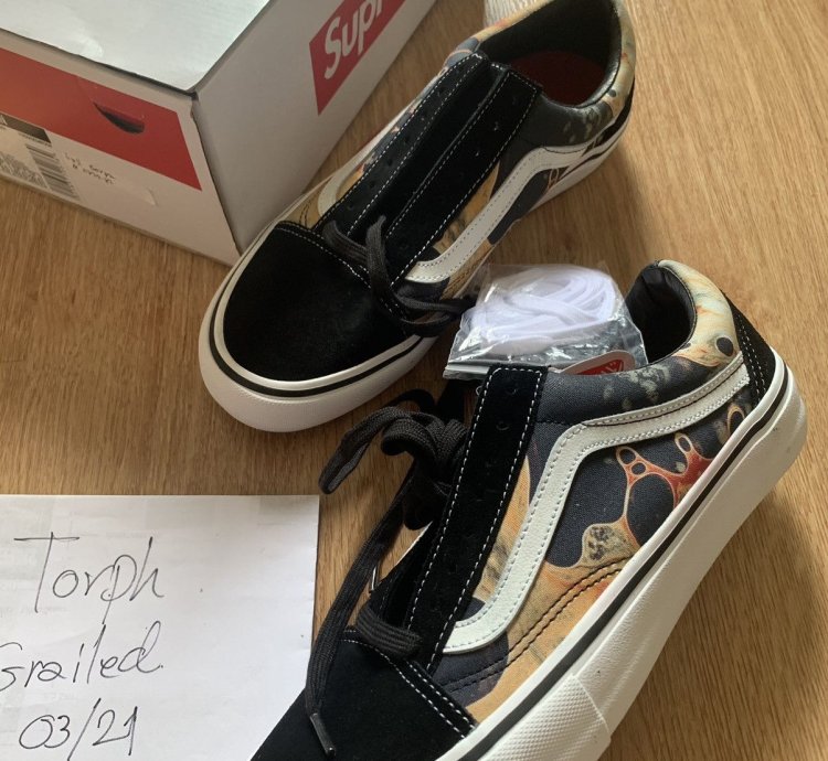 Vans Andres Serrano Blood And Semen Metallica