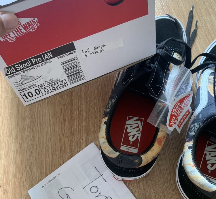 Vans Andres Serrano Blood And Semen Metallica