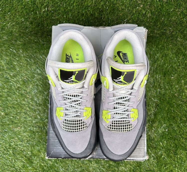 Air Jordan 4 Gs Neon 95