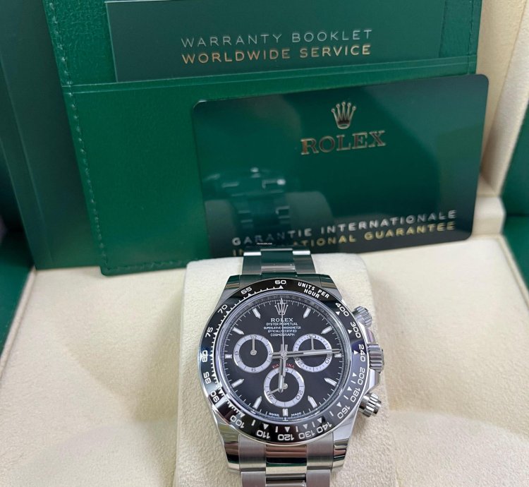 Rolex Daytona Black Cerachrom Bezel Black Index Dial Oyster Bracelet 126500ln