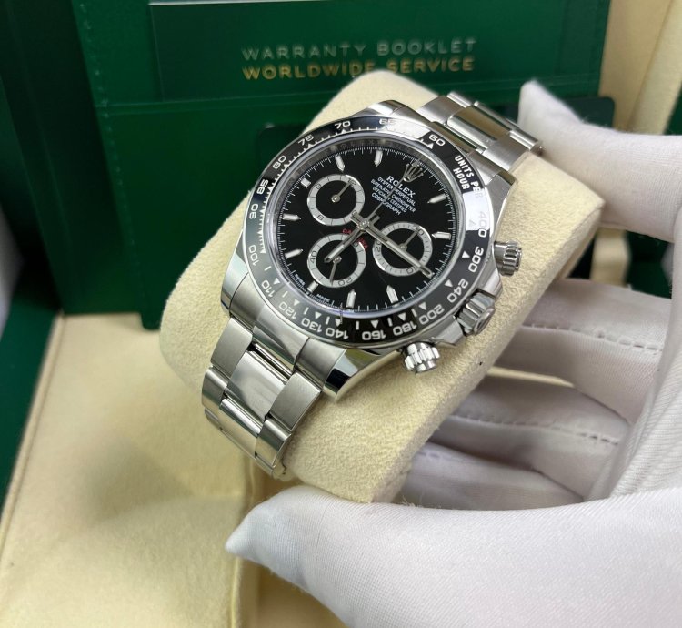 Rolex Daytona Black Cerachrom Bezel Black Index Dial Oyster Bracelet 126500ln