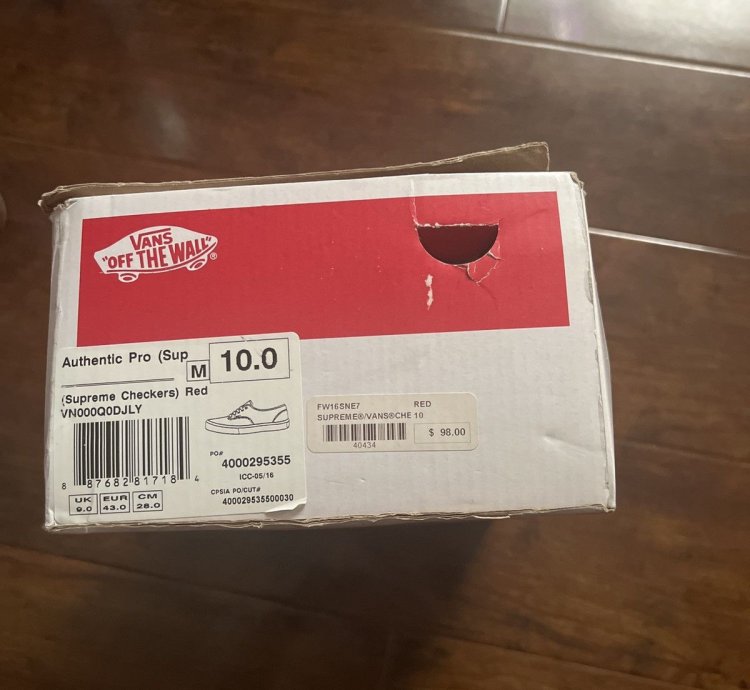 Vans Supreme Authentic Checkered