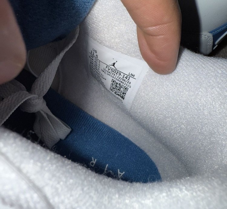 Air Jordan 4 Military Blue 11 5
