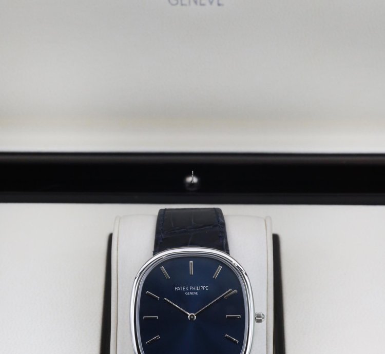 Patek Philippe Golden Ellipse 5738p-001