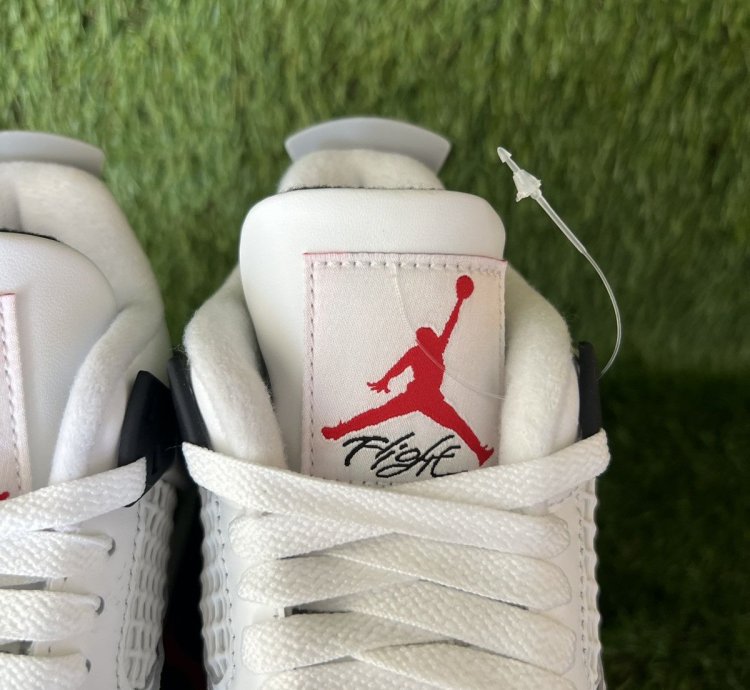 Air Jordan 4 Reimagined White Cement Gs