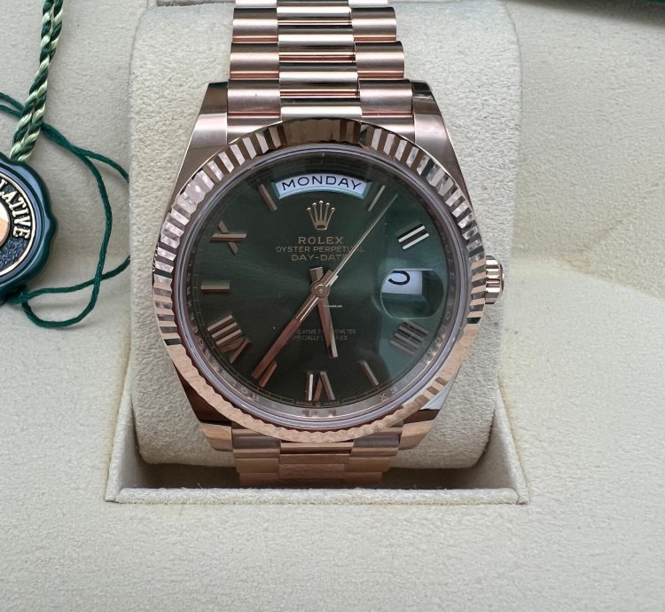 Rolex Day-date 40 228235 Olive Rose Gold Green Dial New 2023
