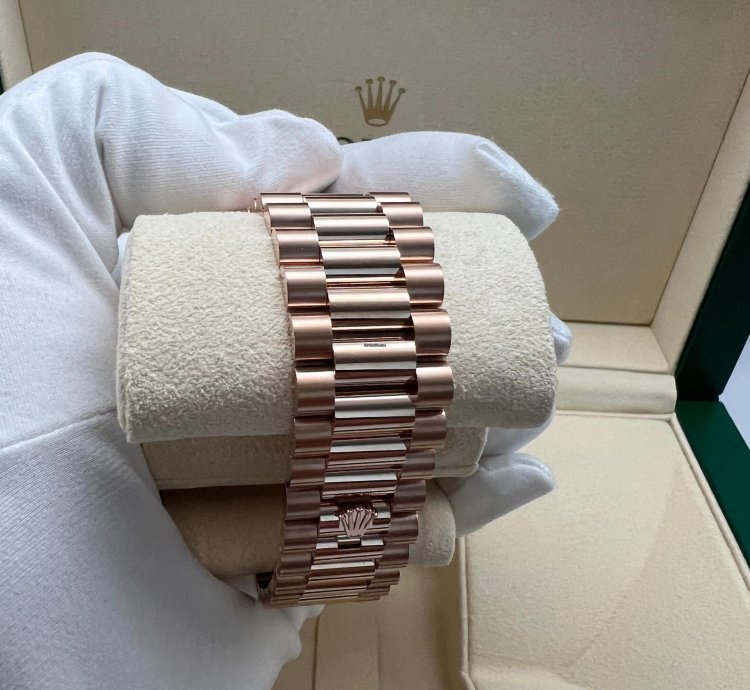 Rolex Day-date 40 228235 Olive Rose Gold Green Dial New 2023