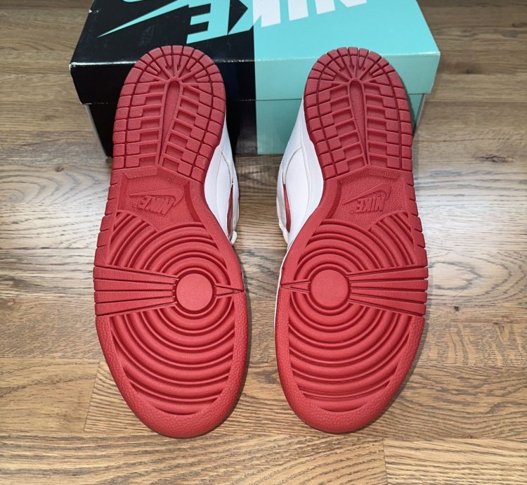 Varsity Red Supreme Nike Sb Dunk
