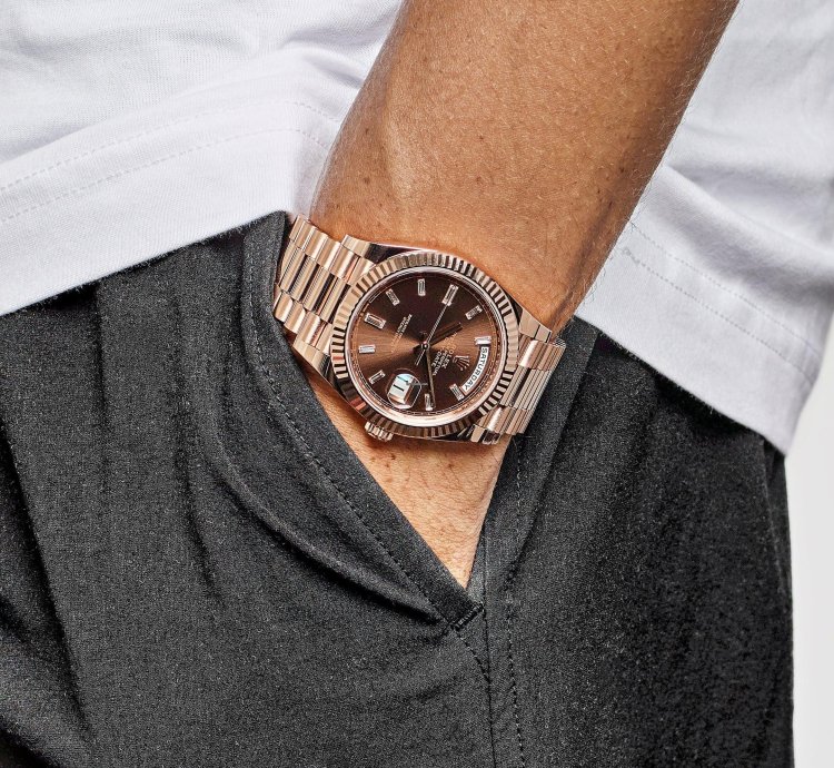 Rolex Day-date 40 228235 Rose Gold Chocolate Baguette Diamond Dial 2024