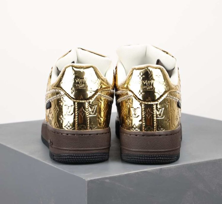 Air Force 1 Low Louis Vuitton Metallic Gold