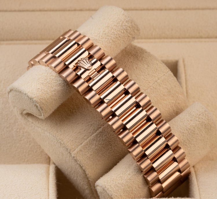 Rolex Day-date 40 228235 Rose Gold Slate Ombr 2025