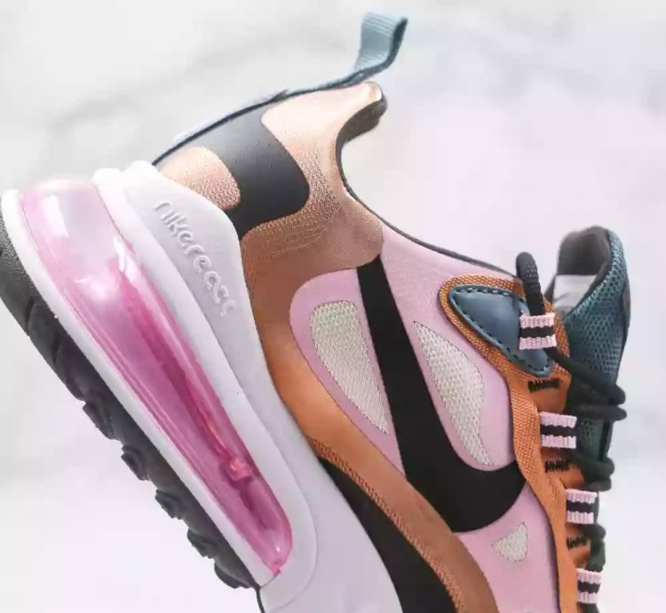Nike Air 270 React Metallic Bronze