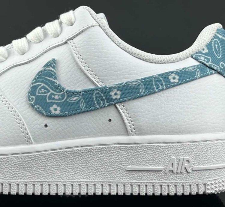 Nike Air Force 1 Low Essential White Worn Blue Paisley