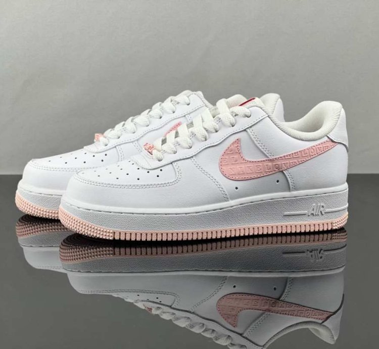 Nike Air Force 1 Low Valentines Day 2022