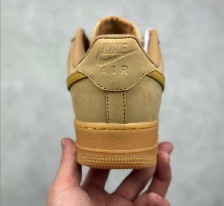 Nike Air Force 1 Low flax Wheat