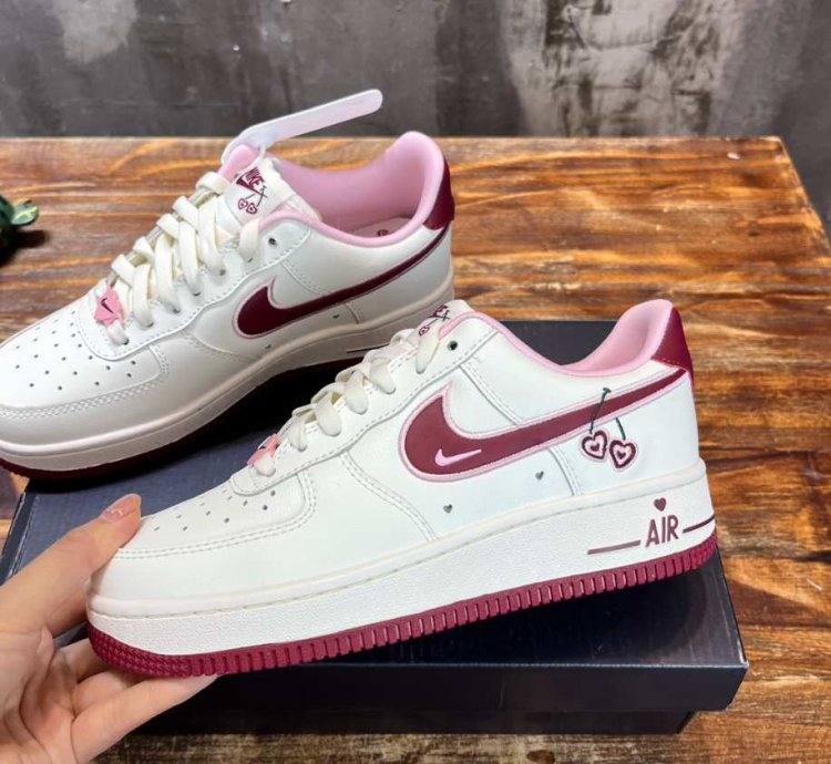 Nike Air Force 1 Low valentines Day 2023