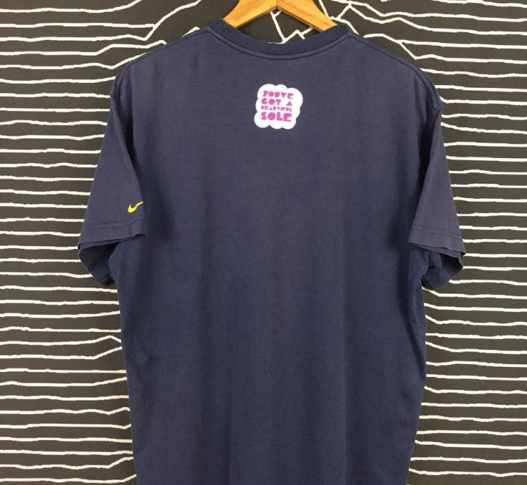 Vtg Y2k Nike Sb Dunk Sneakerhead Swoosh Graphic Tee