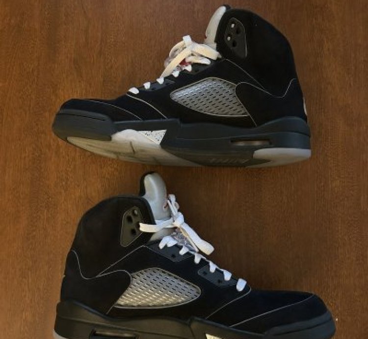 Air Jordan 5 - Black Metallic Reimagined