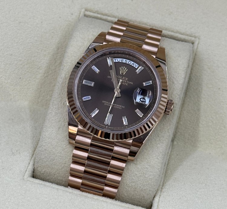 Rolex Day-date 40 228235a Choco Roman Diamonds