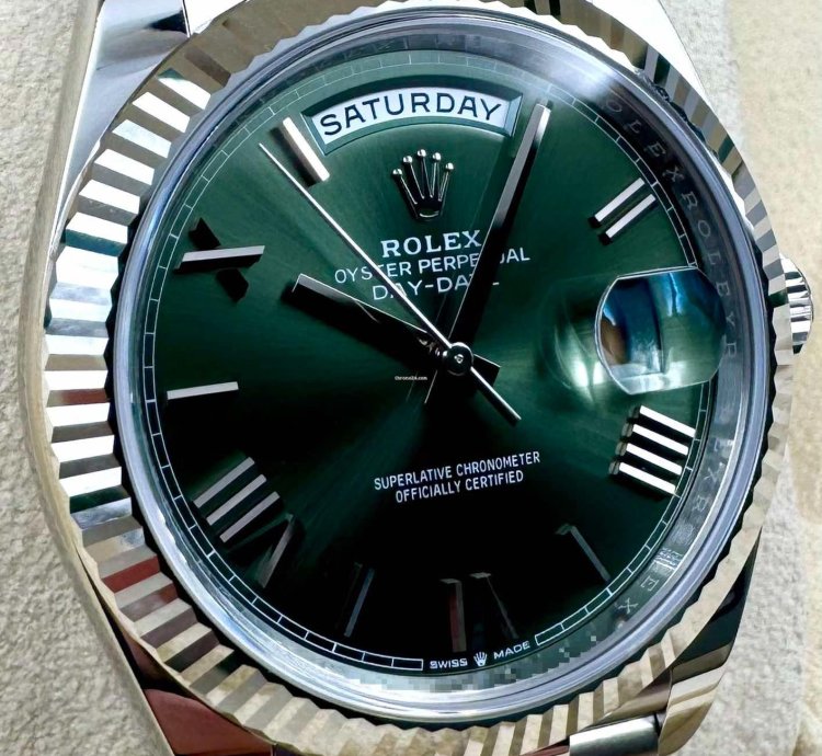 Rolex Day-date 40 228236 40mm Platinum Bracelet Green Roman Dial Unworn 2024