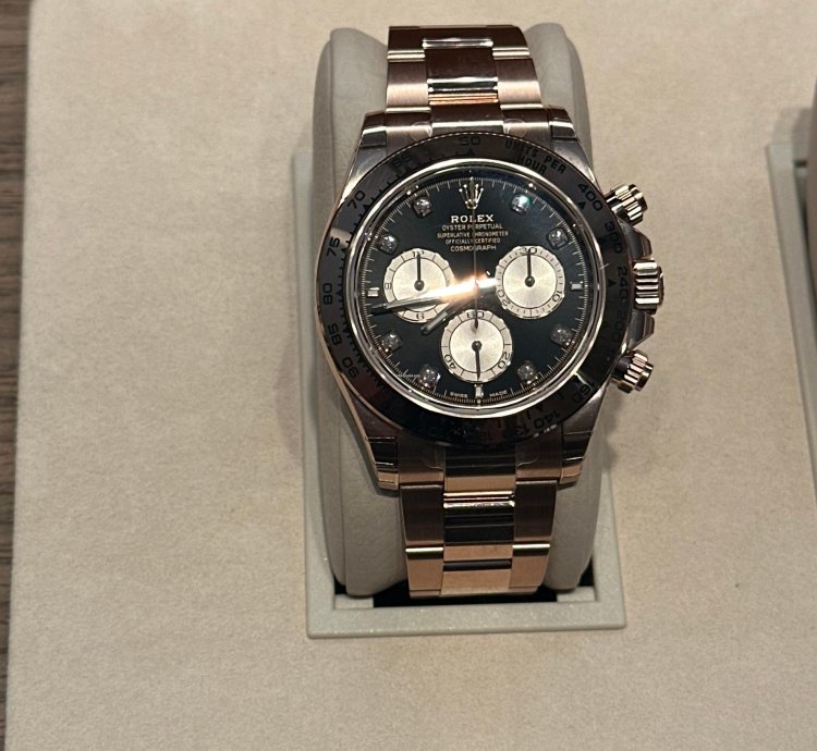 Rolex Daytona Black Dial Diamonds Rose Gold