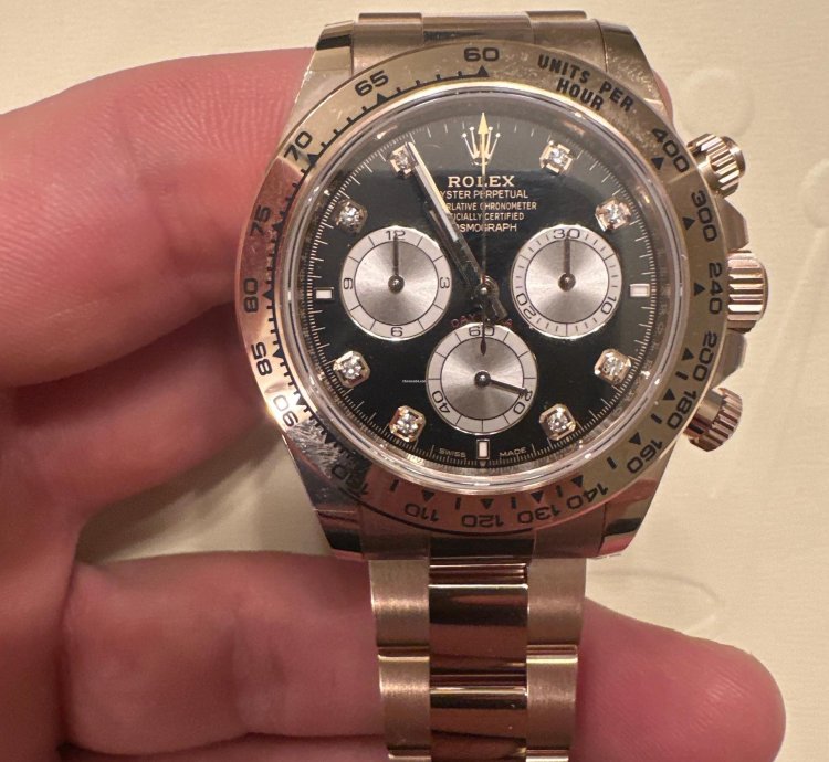 Rolex Daytona Black Dial Diamonds Rose Gold