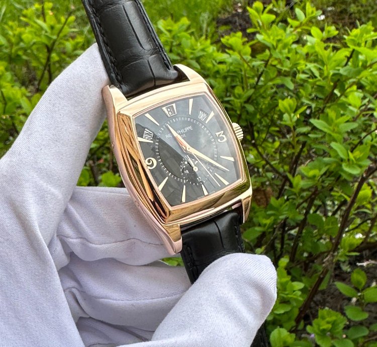 Patek Philippe Gondolo Calendario Pr Sident Sonderausgabe 5135r-010