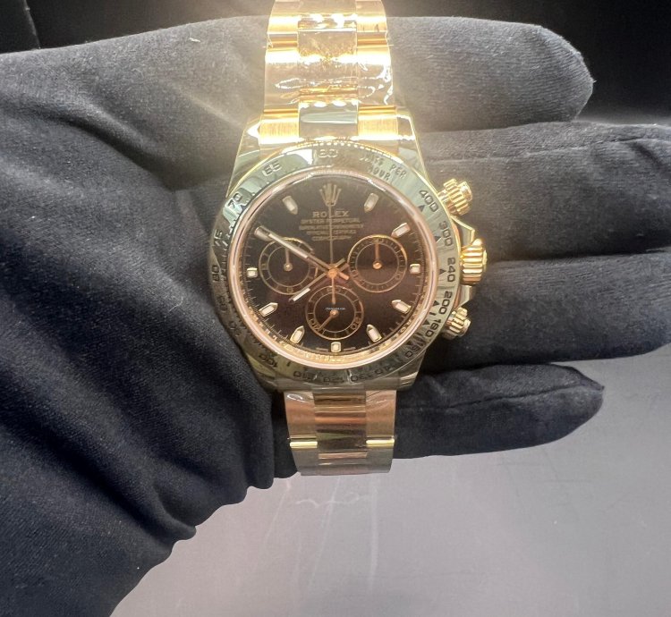 Rolex Daytona Black Dial Full Yellow Gold