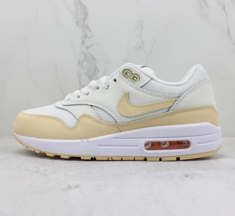 Nike Air Max 1 87 Trainers Light Bone Pale Vanilla Sail Football Grey Cobalt