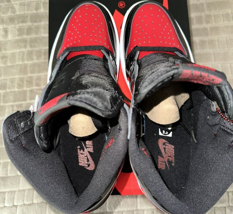 Air Jordan Retro 1 High Og Patent Bred