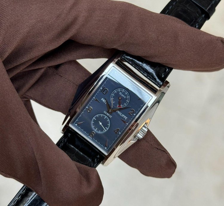 Patek Philippe Gondolo Power Reserve
