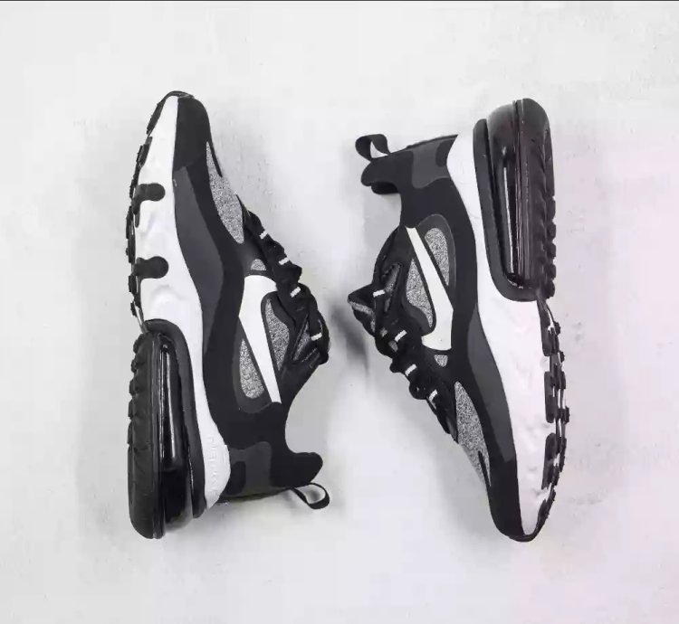 Nike Air Max 270 React Bl W