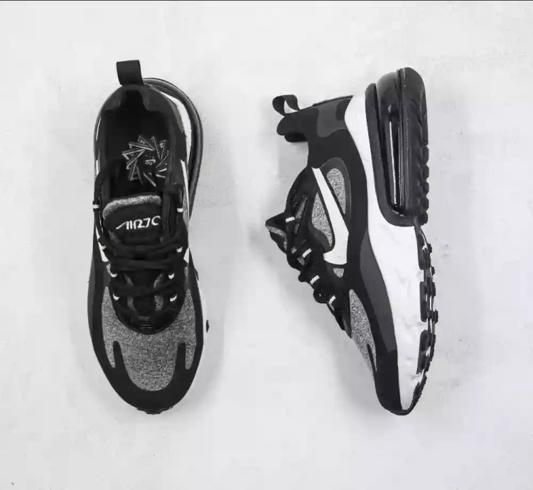 Nike Air Max 270 React Bl W