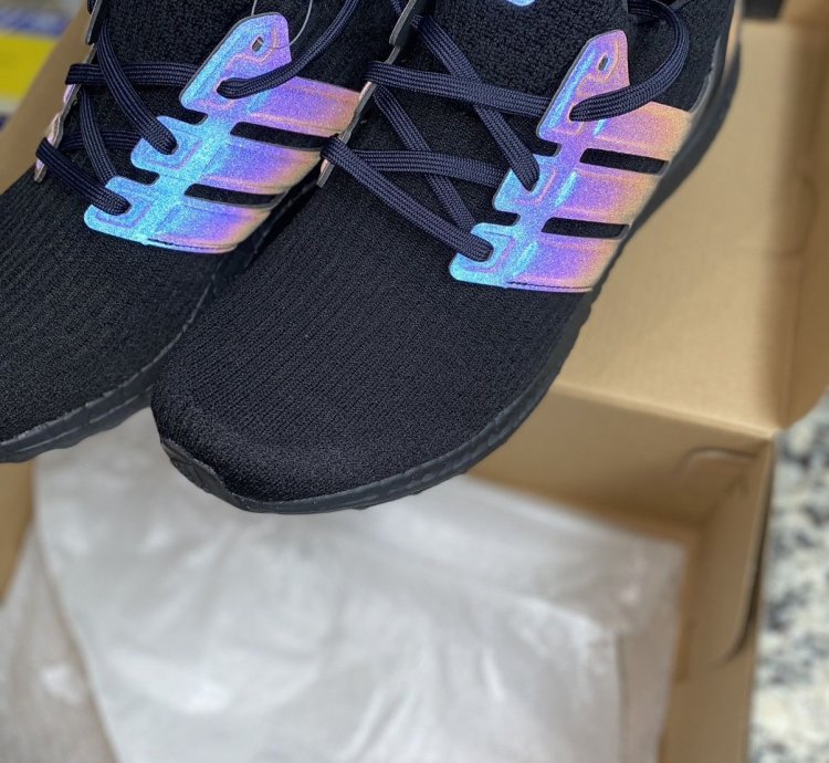 Limited - Mi Ultra Boost Xeno