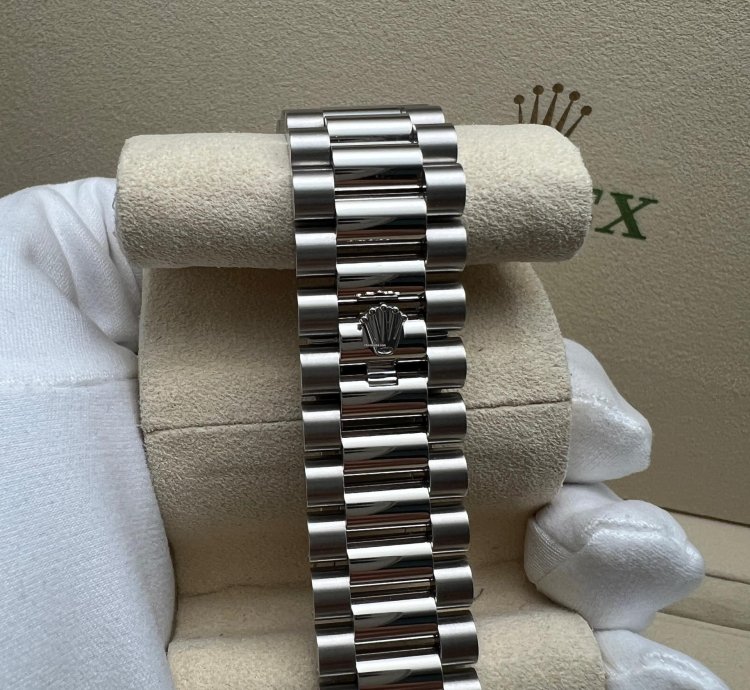 Rolex Day-date 40 228236 Platinum Ice Blue Dial New 2022