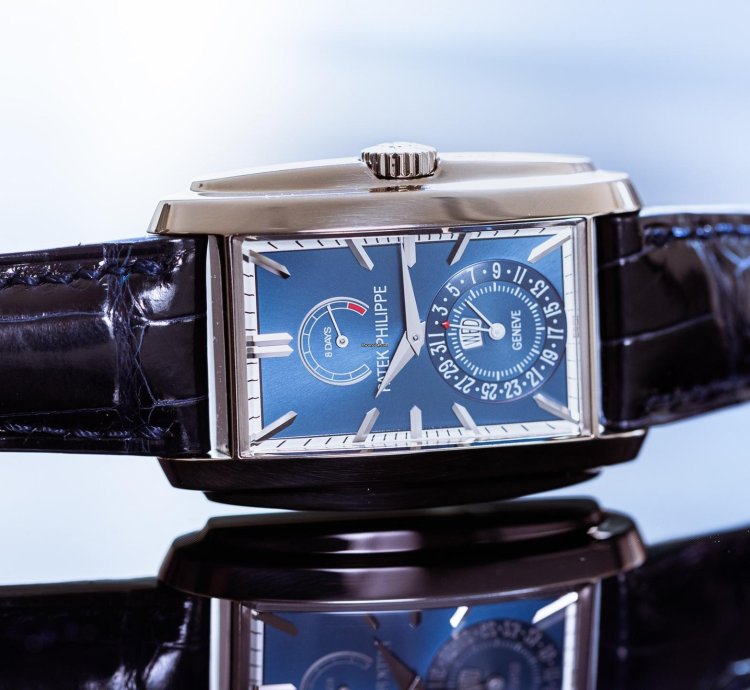 Patek Philippe Gondolo Ref 5200g-001 18k White Gold Blue Dial Box Papers Bj 2015 Pp Service 2025