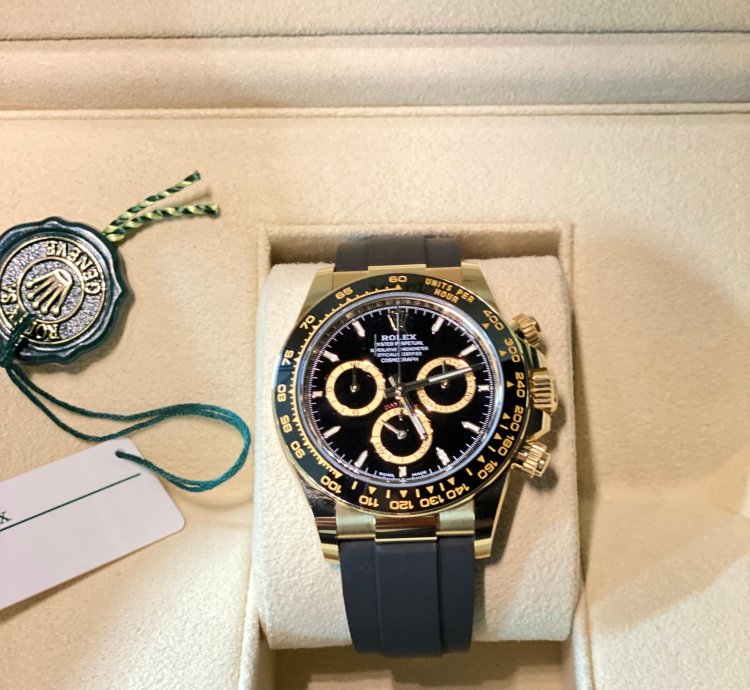 Rolex Daytona Black Dial Oysterflex Yellow Gold 40mm