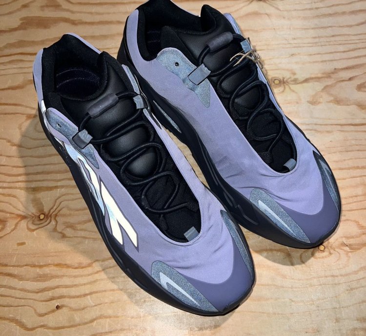 Men Adidas Yeezy Boost 700 Mnvn Geode Shoes