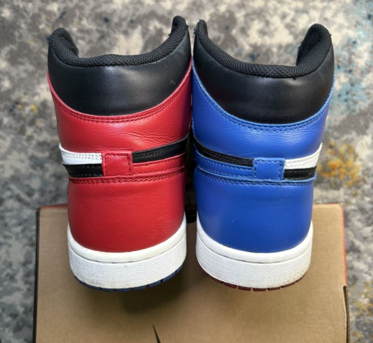 Air Jordan Retro 1 Top 3 Size 9